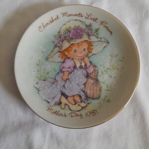 Avon Cherished Moments  1981 5" plate